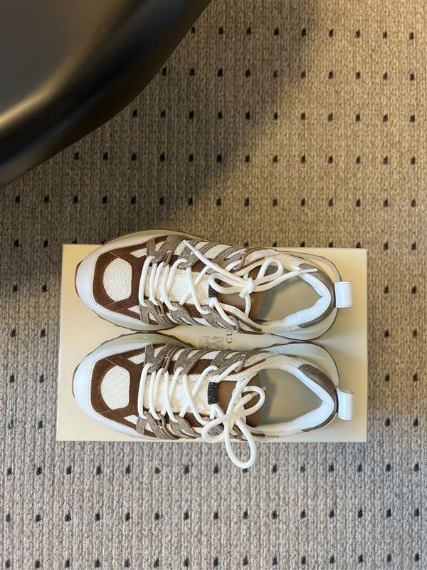 20251128161342292 330